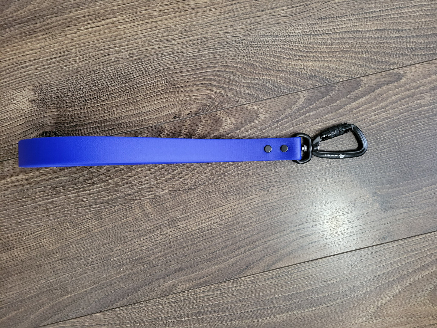 1" Traffic Lead with self locking carabiner  - 12 inch handle